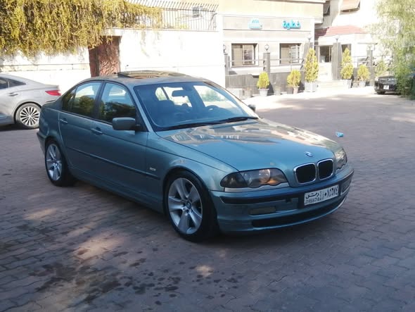 بي إم دبليو 320 2002 - صورة 2