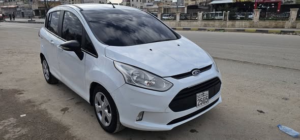 فورد فيستا 2013