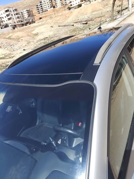 كيا سبورتاج 2012 - صورة 2