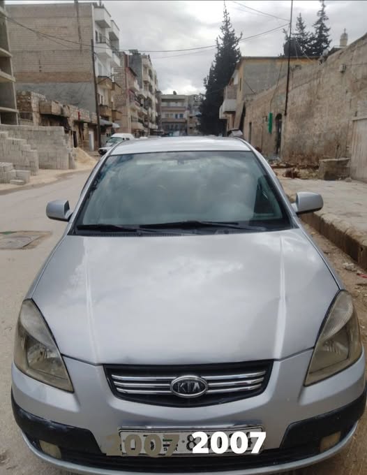 كيا ريو 2007