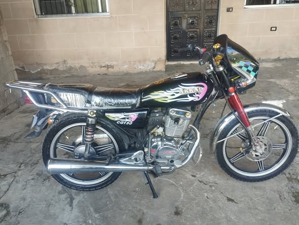 أكاد CG150 2012 - صورة 2