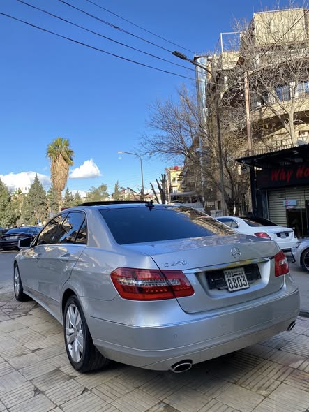 مرسيدس E350 2011 - صورة 2