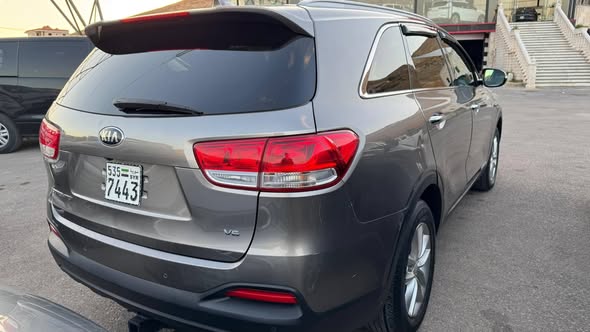 كيا سيرنتو 2016 - صورة 3