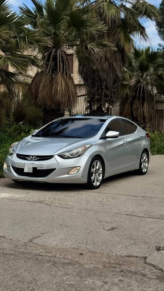 هيونداي افانتي 2011