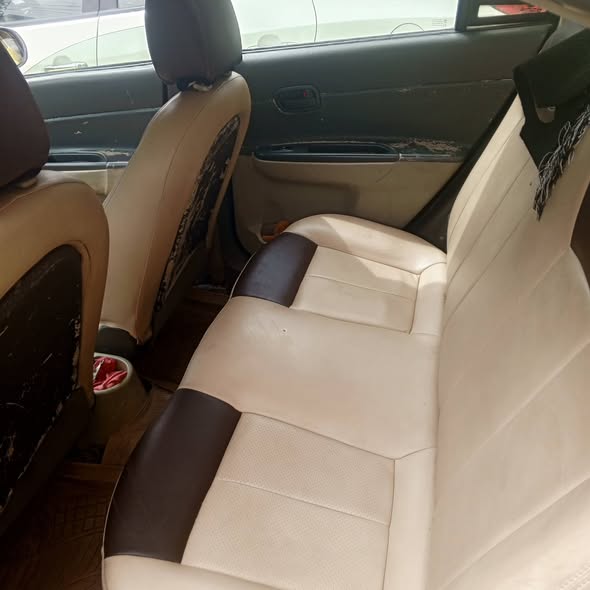 هيونداي فيرنا 2010 - صورة 4