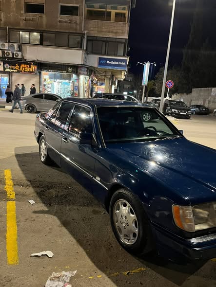 مرسيدس E300 1990 - صورة 3