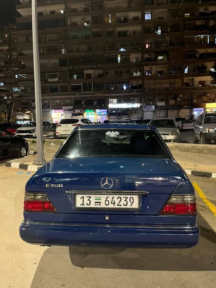 مرسيدس E300 1990 - صورة 5
