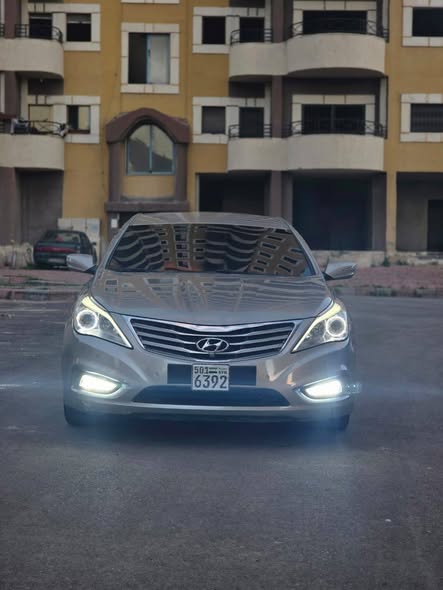 هيونداي أزيرا 2011