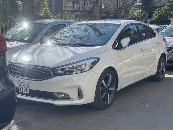 كيا K3 2018 - صورة 1