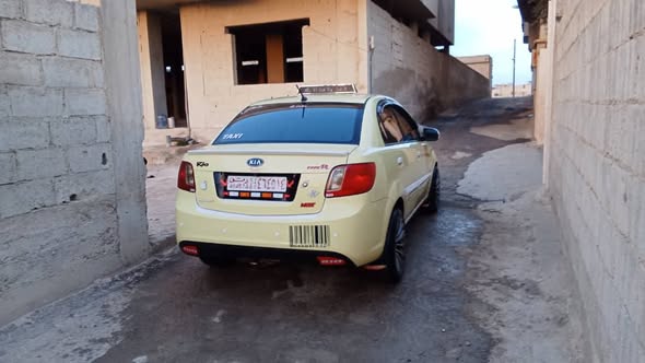 كيا ريو 2011 - صورة 1