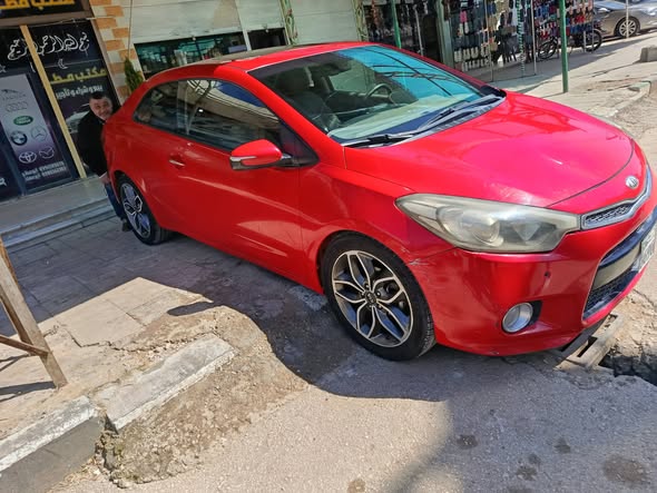 كيا سيراتو 2015 - صورة 3