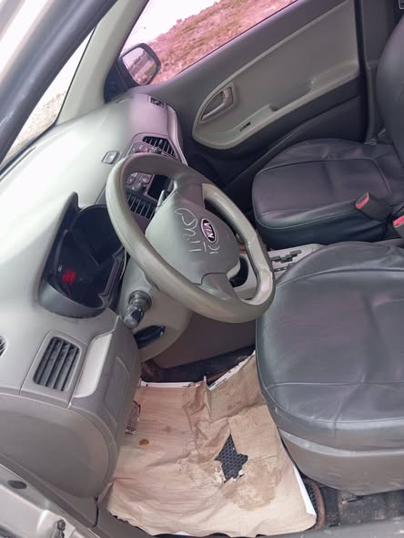 كيا مورنينك 2012