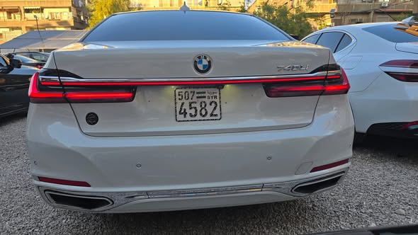 بي إم دبليو 740 2021 - صورة 2