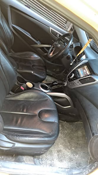 هونداي فوليستر 2012 - صورة 1