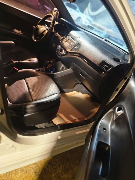 كيا بيكانتو 2011 - صورة 3