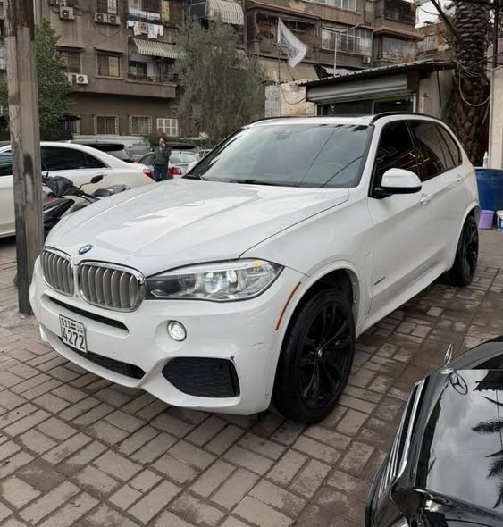 بي إم دبليو اكس 5 2018 - صورة 2