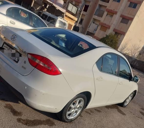 جاك B15 2011 - صورة 2