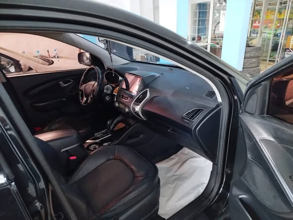 هيونداي توسان 2010 - صورة 2