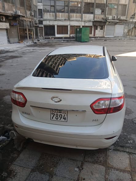 سامسونغ SM3 2013 - صورة 3