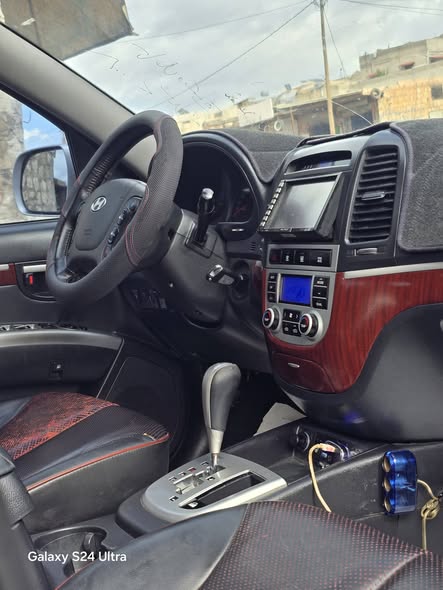 هيونداي سنتافي 2008 - صورة 1