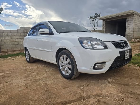 كيا ريو 2010 - صورة 2