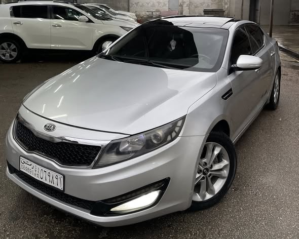 كيا اوبتما 2011