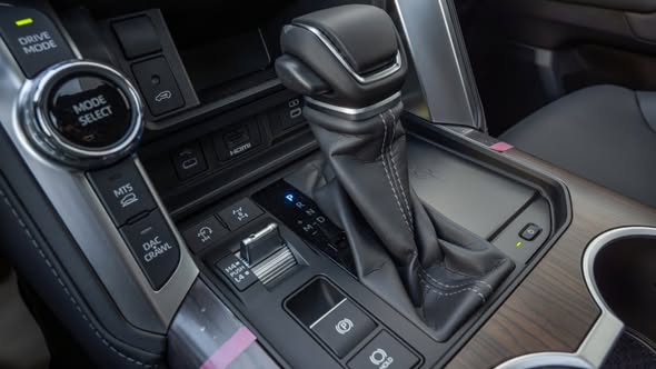 تويوتا لاند كروزر 2026 - صورة 2