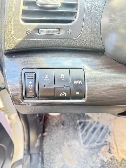 كيا سورنتو 2010 - صورة 4