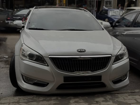 كيا K7 2011 - صورة 3