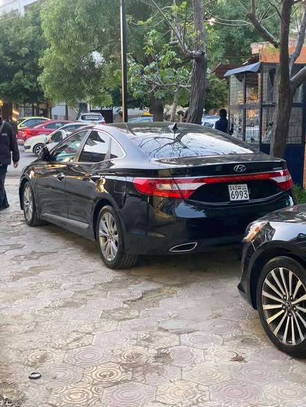 هونداي ازيرا 2012 - صورة 3