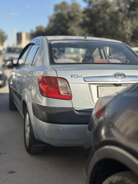 كيا ريو 2008 - صورة 2
