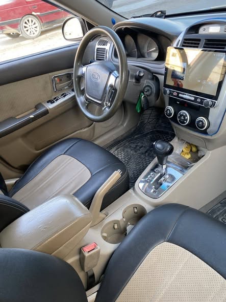 كيا سيراتو 2008 - صورة 2