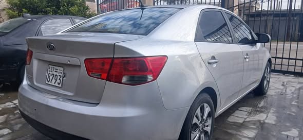 كيا فورتي 2013 - صورة 3