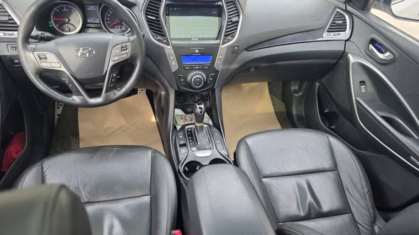 هيونداي سانتافيه 2013 - صورة 3