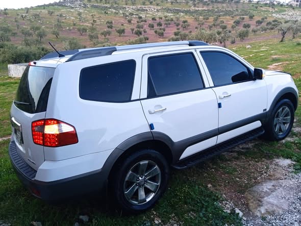 كيا سورينتو 2008 - صورة 4