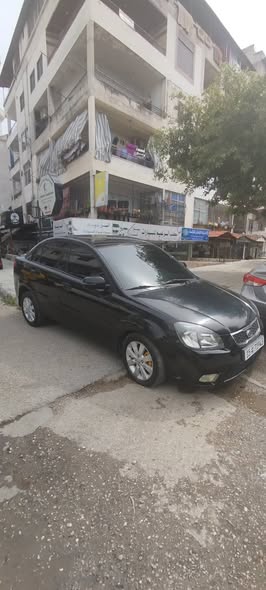 كيا ريو 2010 - صورة 1