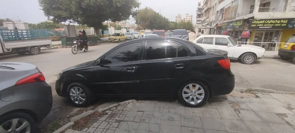 كيا ريو 2010 - صورة 3