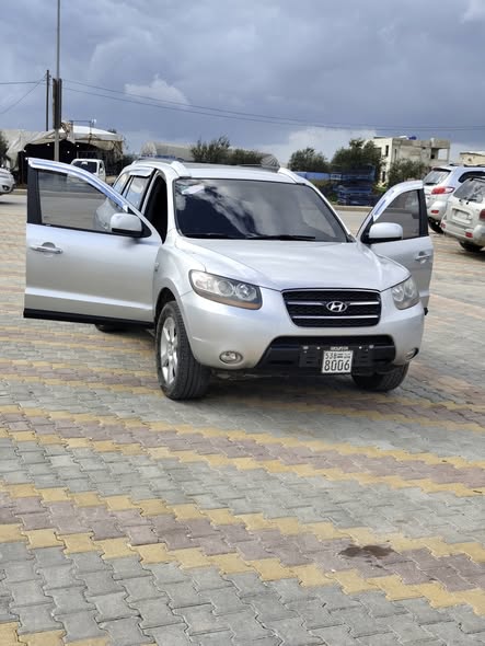 هيونداي سنتافي 2009 - صورة 1