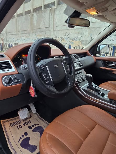 لاند روفر رنج روفر 2011