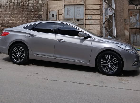 هيونداي أزيرا 2013 - صورة 3