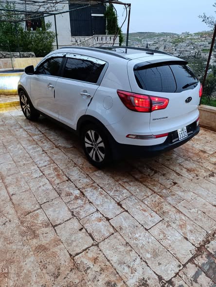 كيا سبورتاج 2011 - صورة 2