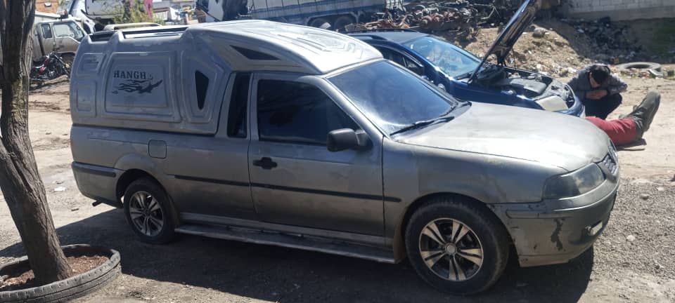 فولكس فاجن سافيرو 2002