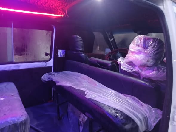 ميتسوبيشي كارت 1994 - صورة 3