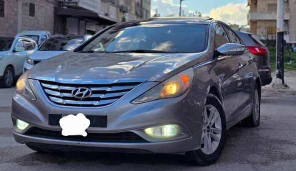 هيونداي سوناتا 2011 - صورة 2