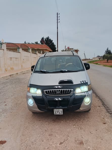 هيونداي ستاركس 2005 - صورة 2