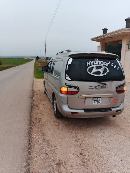 هيونداي ستاركس 2005 - صورة 5