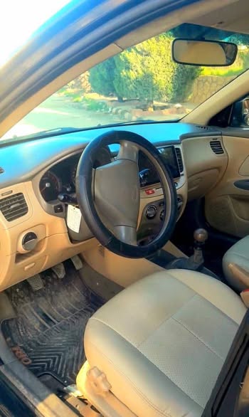 كيا ريو 2010 - صورة 2