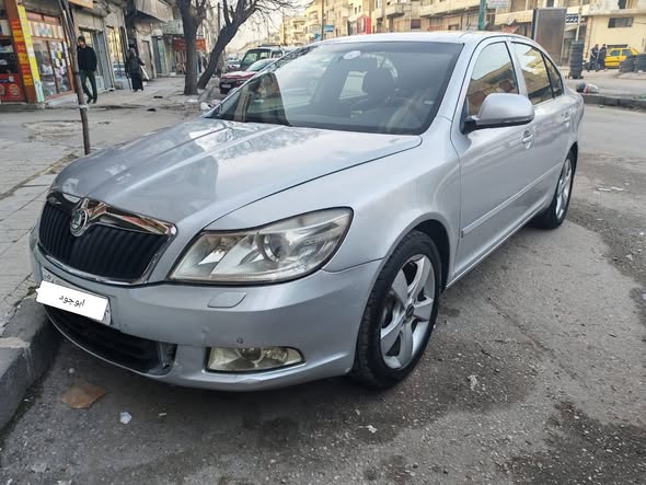 سكودا اوكتافيا 2011 - صورة 2