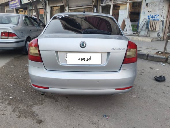 سكودا اوكتافيا 2011 - صورة 3