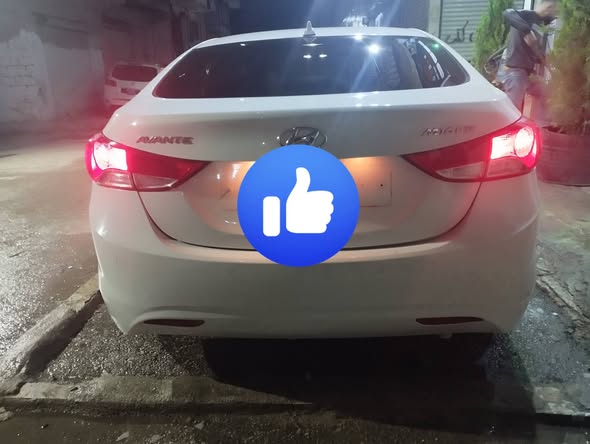 هيونداي الينترا 2012 - صورة 2